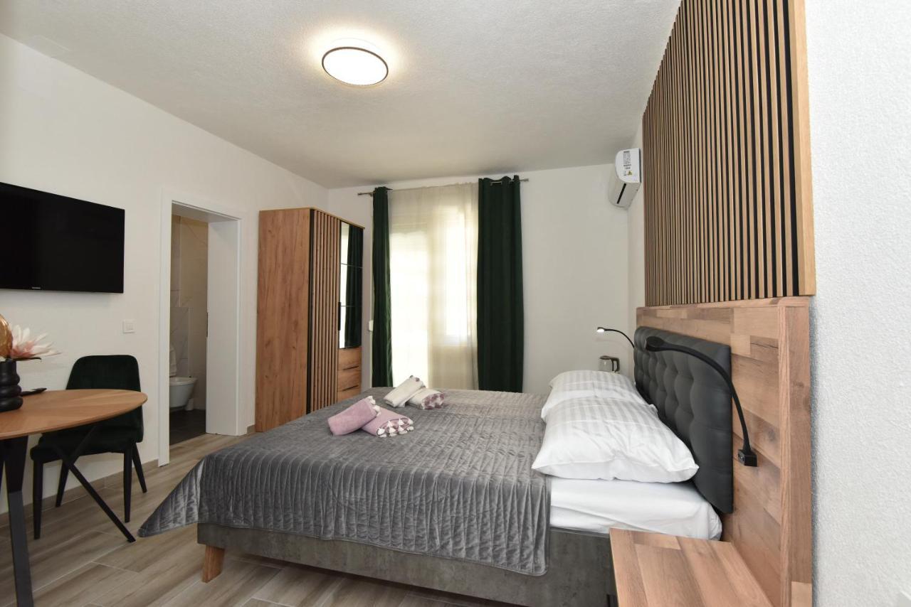 Jeta 2 Studio & Rooms Zadar Bagian luar foto